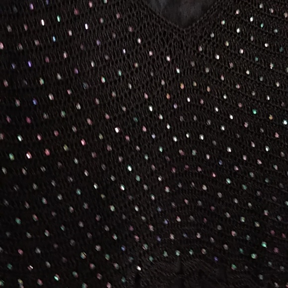 Shirt - Picture 2 of 4